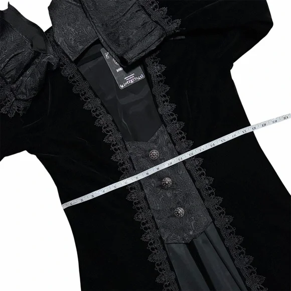 DARK IN LOVE NWT Black Velvet Lace Bell Sleeve Button Front Jacket XXL - Picture 9 of 14